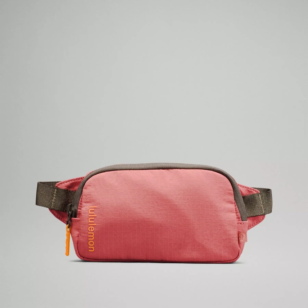 Lululemon Mini Belt Bag Brier Rose